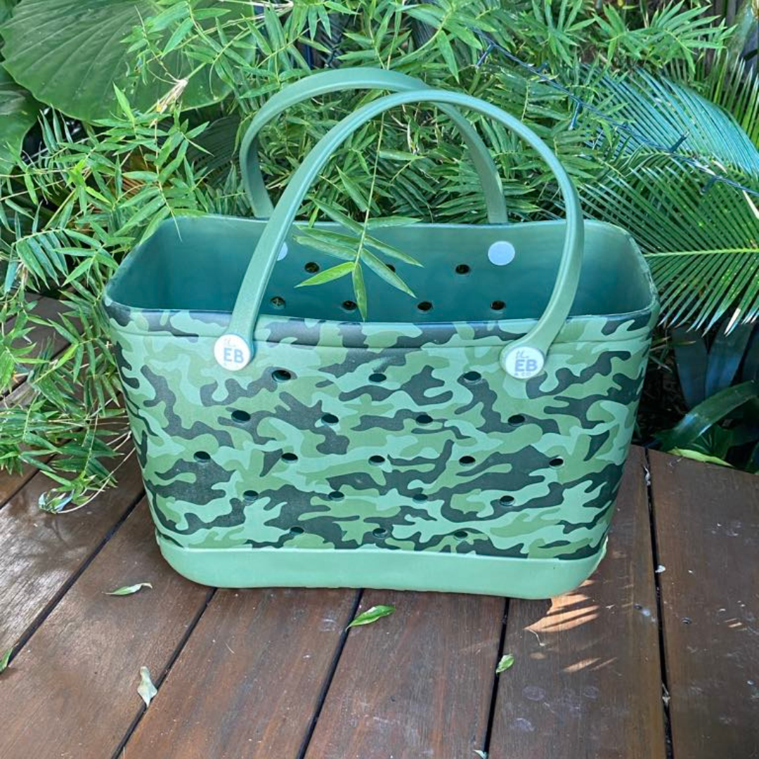 Camouflage Green Essential Bag